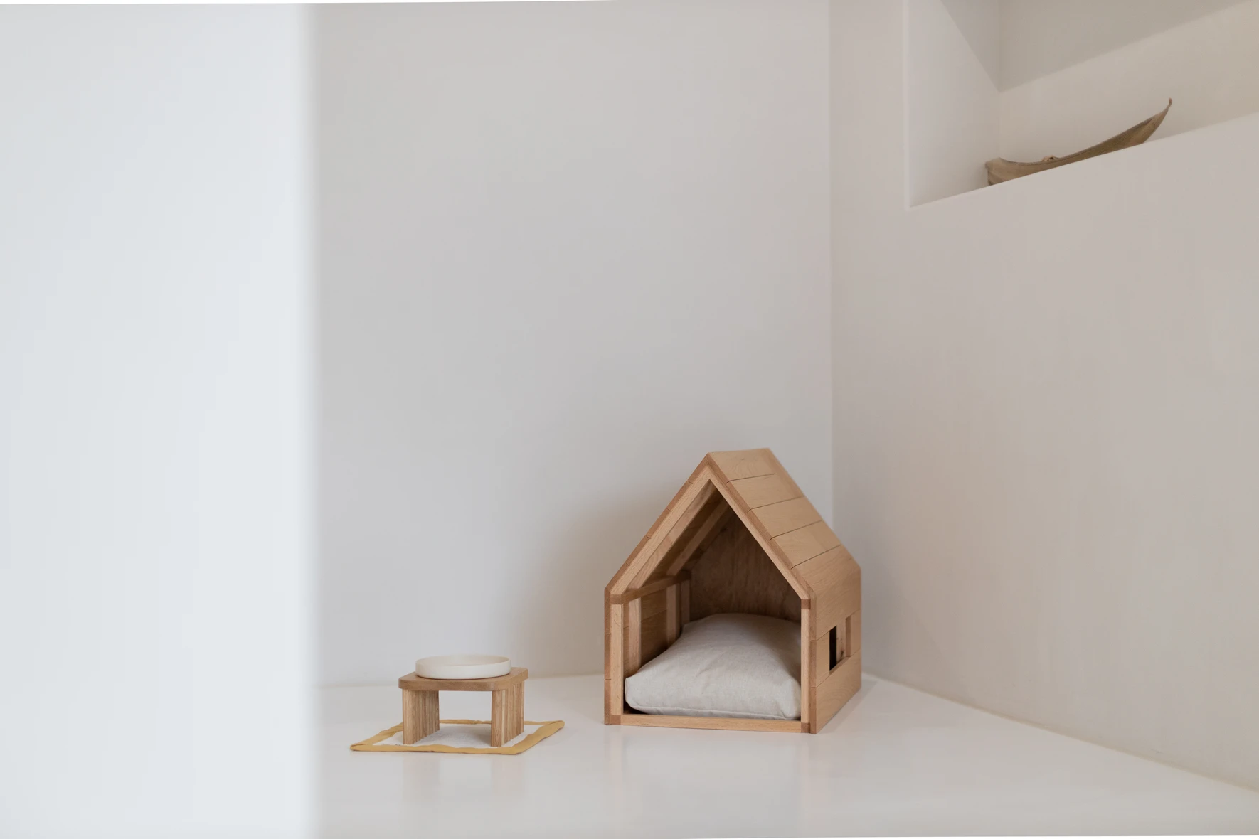 Домик для кота и собаки Barn Wood от BUSYA Home