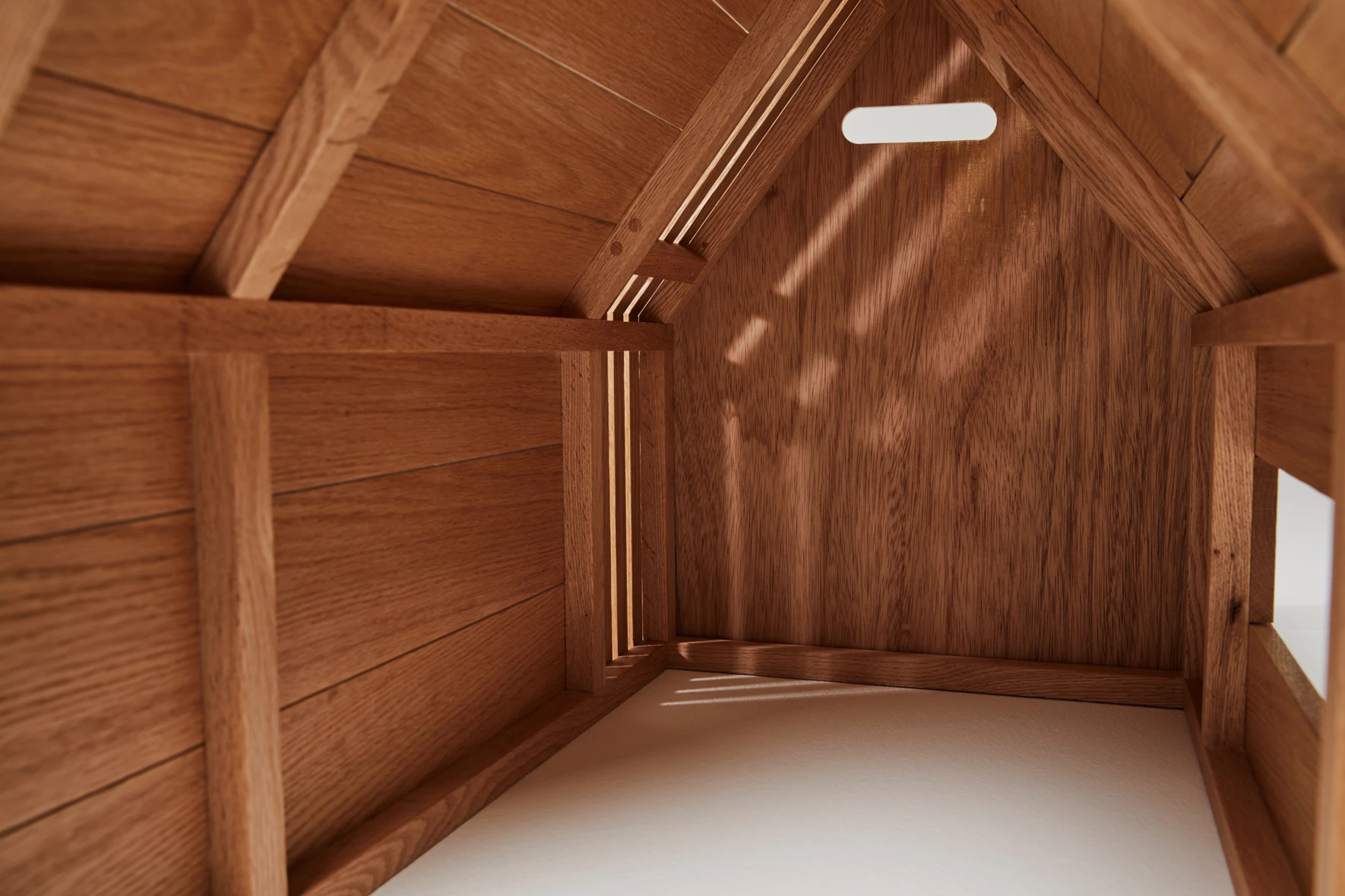 Домик для кота и собаки Barn Wood от BUSYA Home
